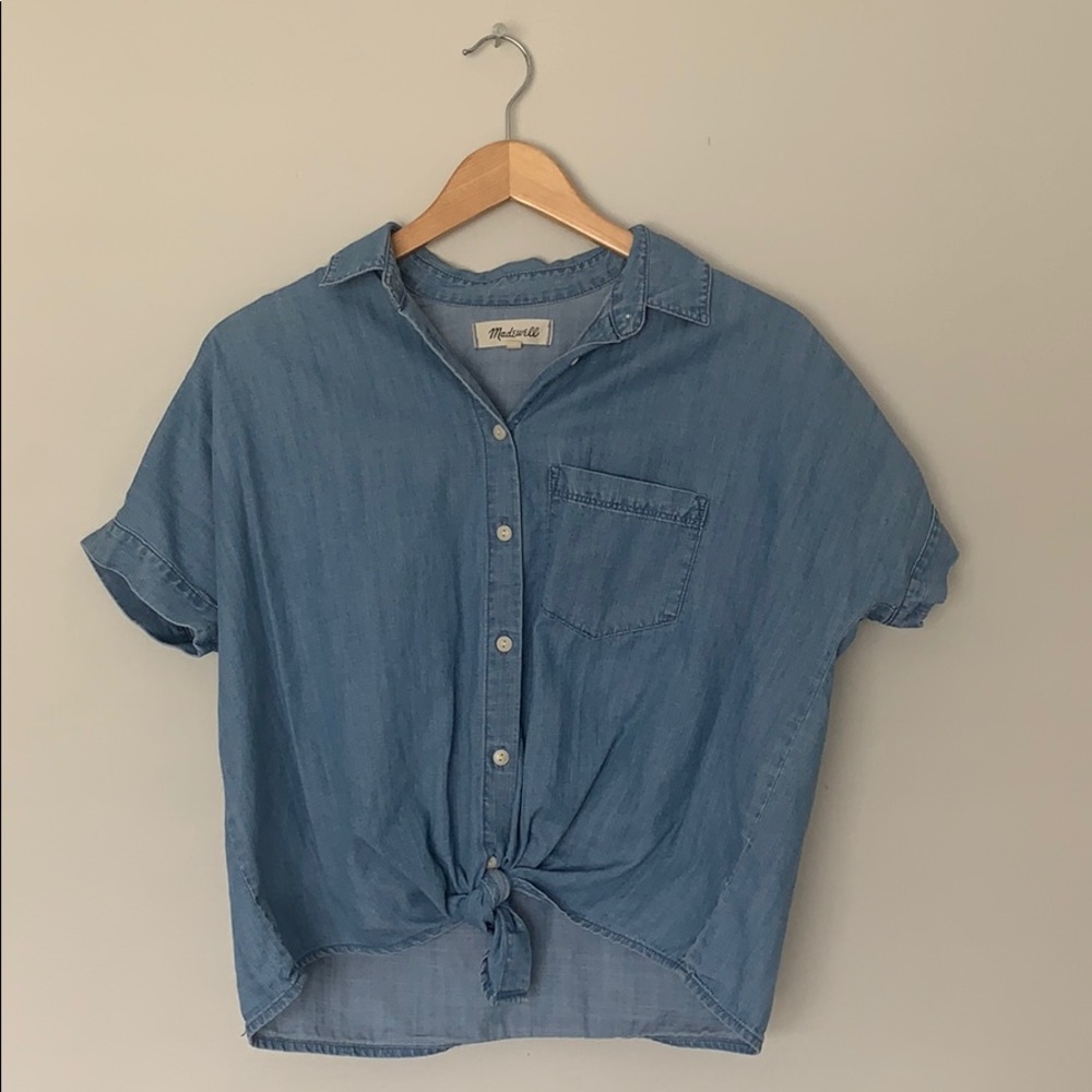 Madewell denim shortsleeved button up